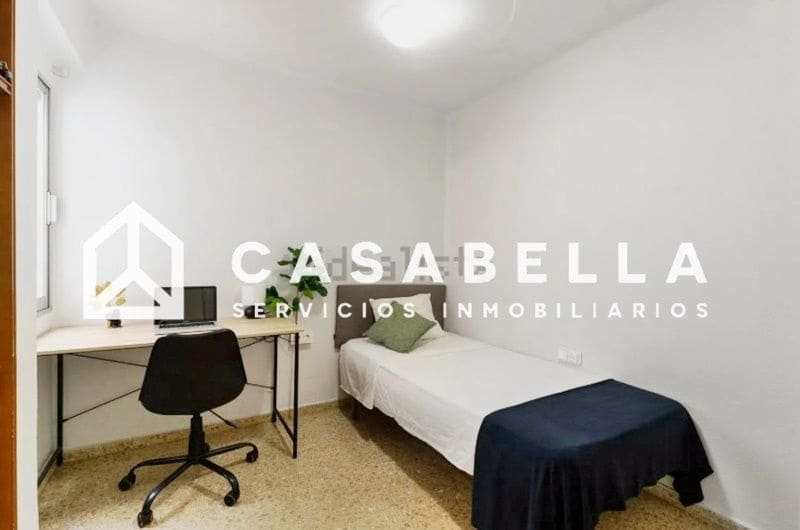 4 makuuhuone Asunto vuokrattavana paikassa Valencia kaupunki - 1 600 € (Ref: 9650179)