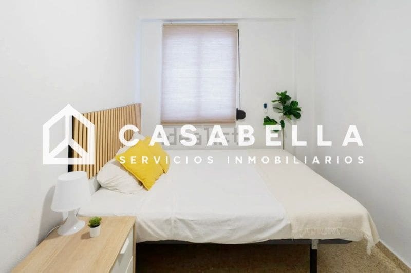4 makuuhuone Asunto vuokrattavana paikassa Valencia kaupunki - 1 600 € (Ref: 9650179)