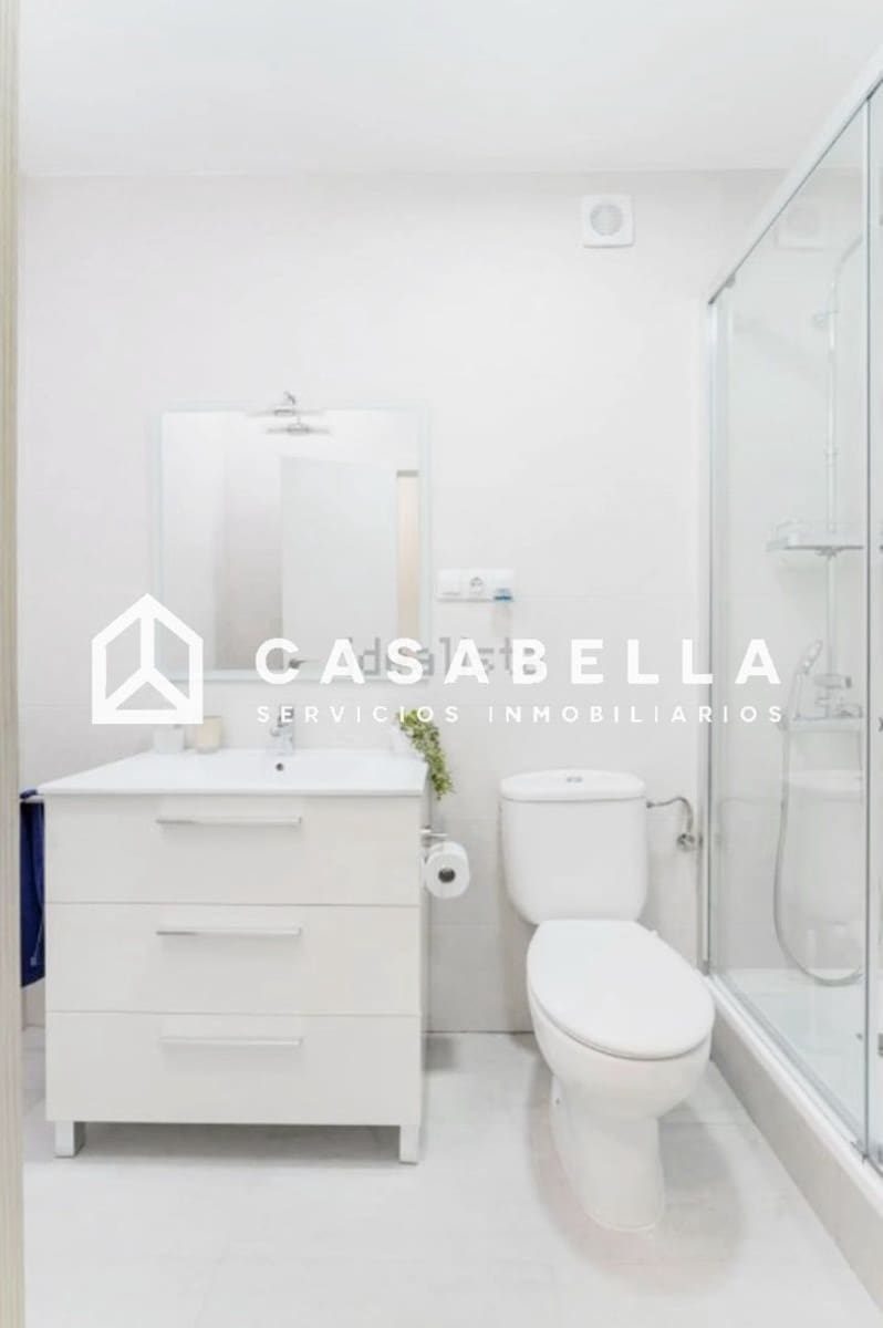 4 makuuhuone Asunto vuokrattavana paikassa Valencia kaupunki - 1 600 € (Ref: 9650179)