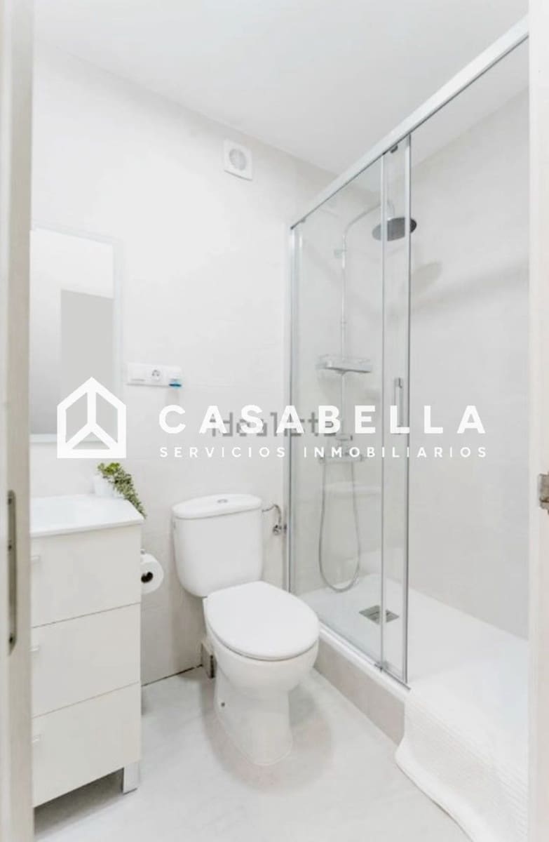 4 makuuhuone Asunto vuokrattavana paikassa Valencia kaupunki - 1 600 € (Ref: 9650179)