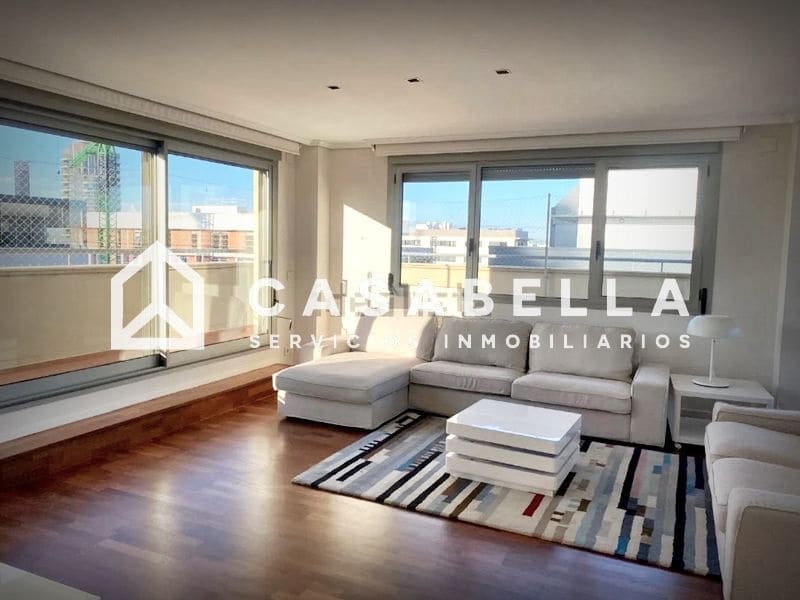 Casa de 5 habitaciones en València ciudad en venta con garaje - 780.000 € (Ref: 9650180)