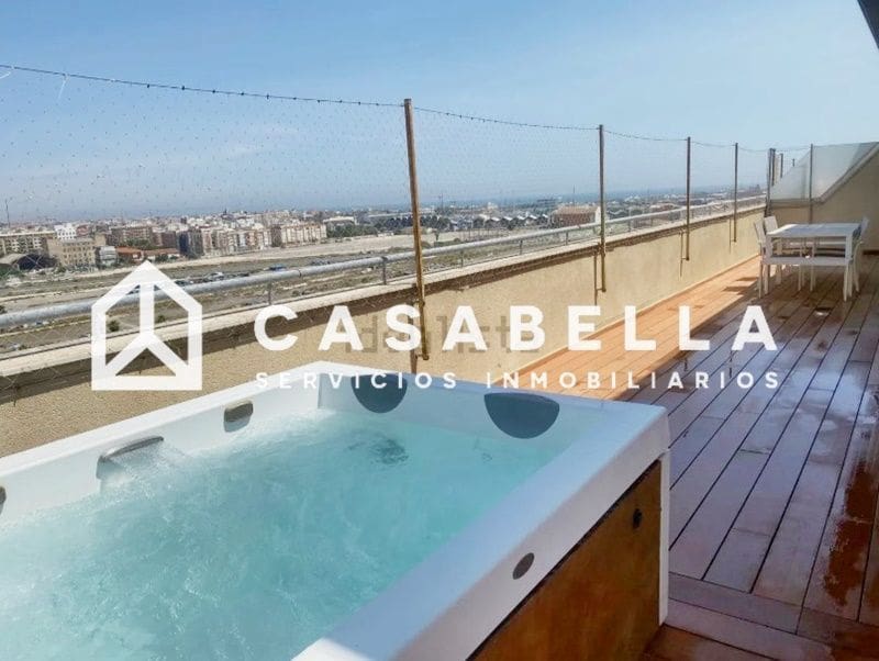 Casa de 5 habitaciones en València ciudad en venta con garaje - 780.000 € (Ref: 9650180)
