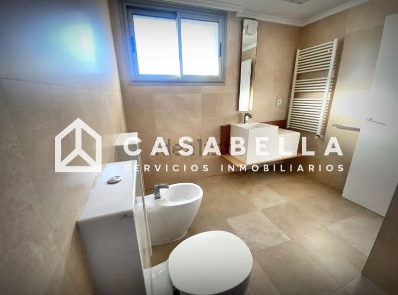 Casa de 5 habitaciones en València ciudad en venta con garaje - 780.000 € (Ref: 9650180)