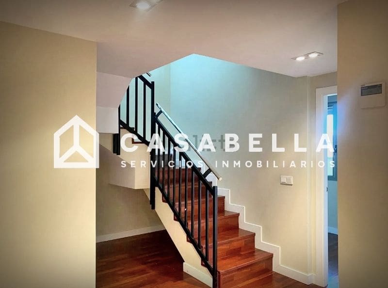 Casa de 5 habitaciones en València ciudad en venta con garaje - 780.000 € (Ref: 9650180)