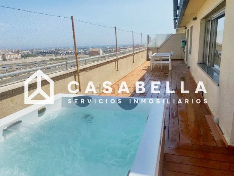 Casa de 5 habitaciones en València ciudad en venta con garaje - 780.000 € (Ref: 9650180)