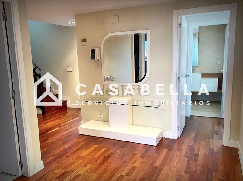 Casa de 5 habitaciones en València ciudad en venta con garaje - 780.000 € (Ref: 9650180)