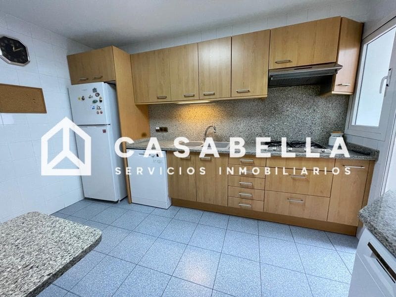 4 Zimmer Wohnung zu vermieten in Valencia Stadt - 1.600 € (Ref: 9650182)