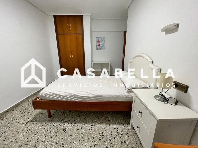 4 Zimmer Wohnung zu vermieten in Valencia Stadt - 1.600 € (Ref: 9650182)