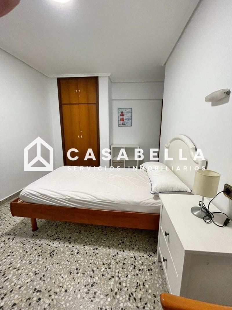 4 Zimmer Wohnung zu vermieten in Valencia Stadt - 1.600 € (Ref: 9650182)