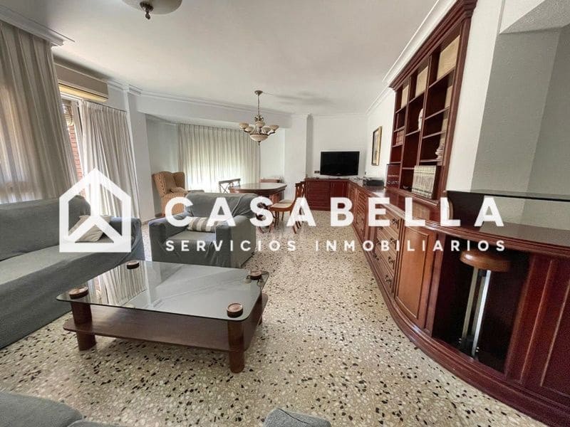 4 Zimmer Wohnung zu vermieten in Valencia Stadt - 1.600 € (Ref: 9650182)