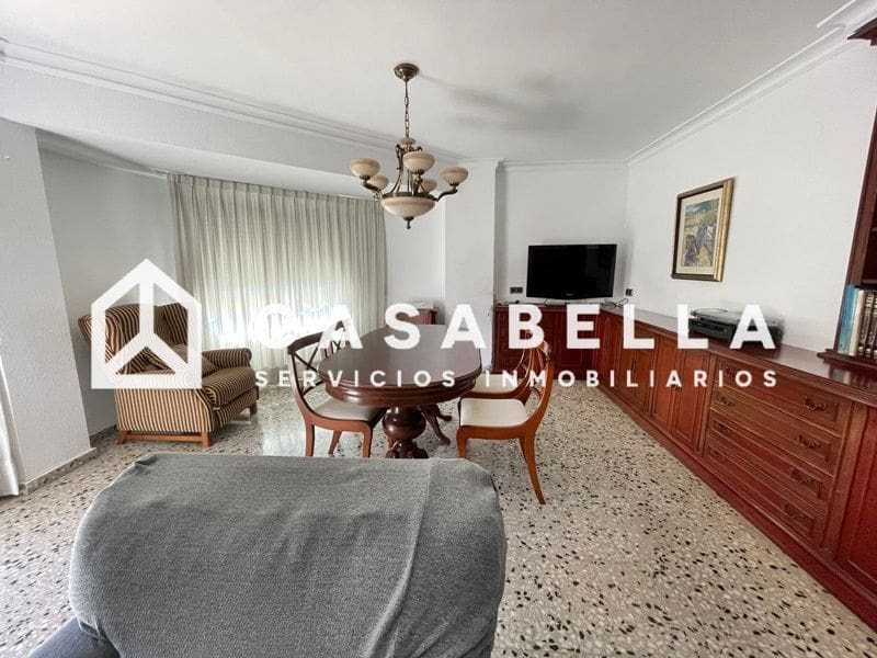 4 Zimmer Wohnung zu vermieten in Valencia Stadt - 1.600 € (Ref: 9650182)