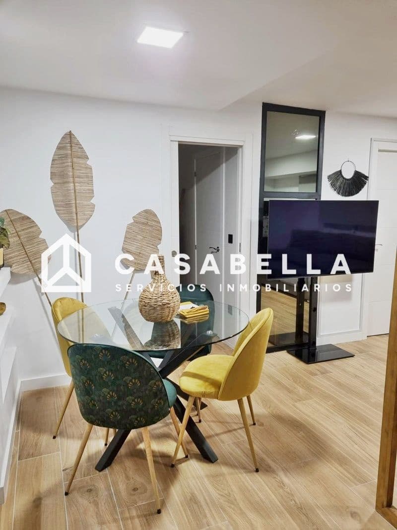 2 bedroom Penthouse for sale in Valencia city - € 620,000 (Ref: 9650185)