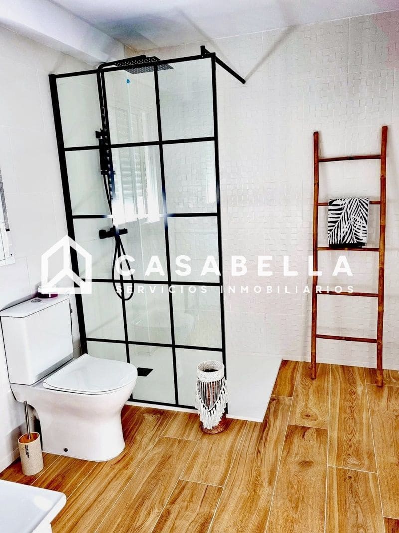 2 bedroom Penthouse for sale in Valencia city - € 620,000 (Ref: 9650185)