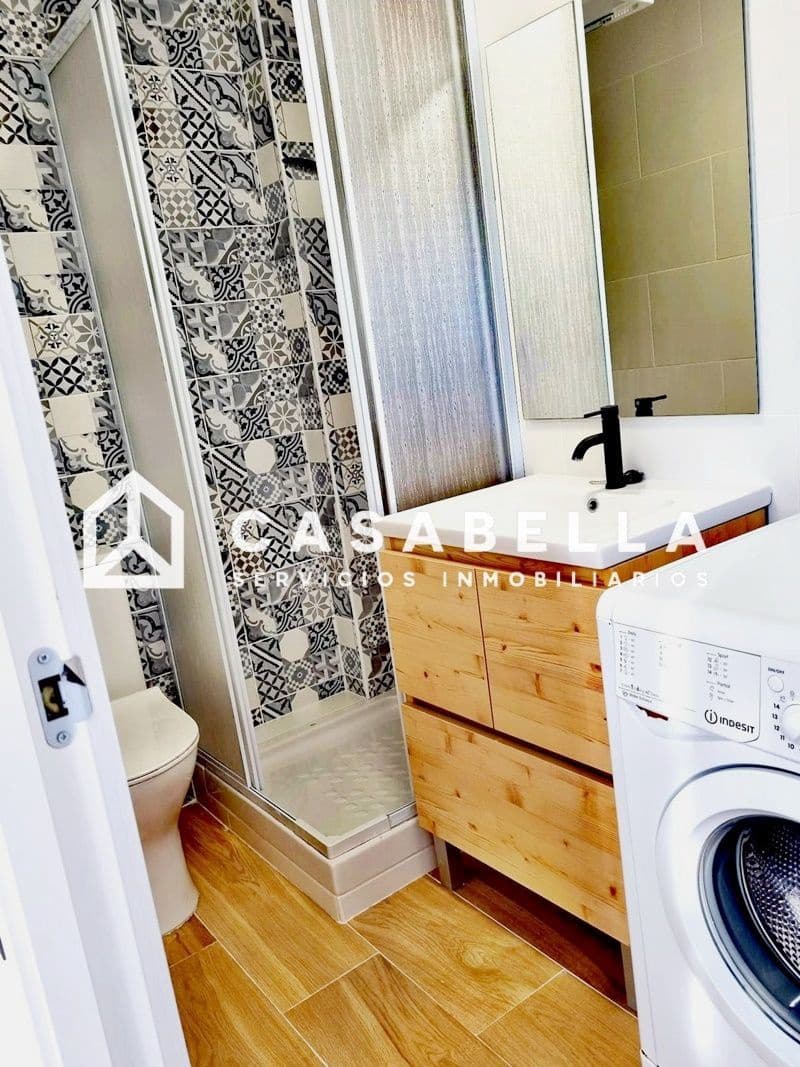 2 bedroom Penthouse for sale in Valencia city - € 620,000 (Ref: 9650185)