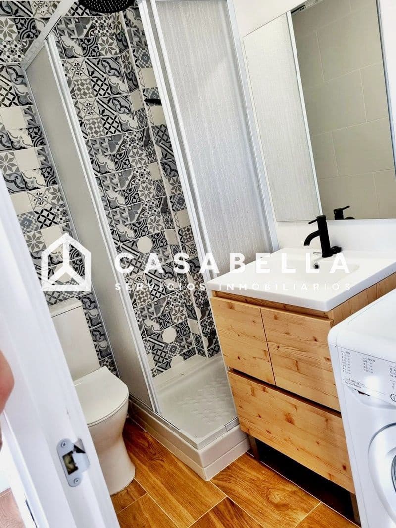 2 bedroom Penthouse for sale in Valencia city - € 620,000 (Ref: 9650185)