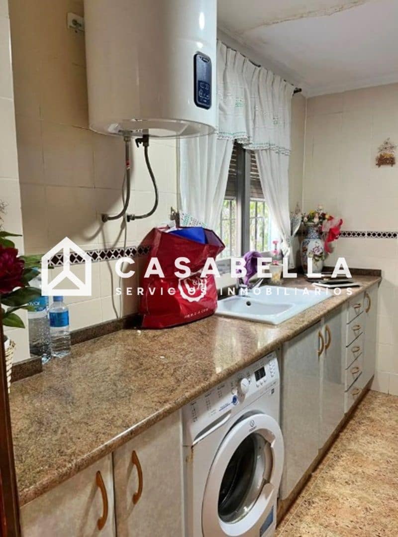 4 sypialnia Willa na sprzedaż w Miasto Walencja z garażem - 450 000 € (Ref: 9650188)