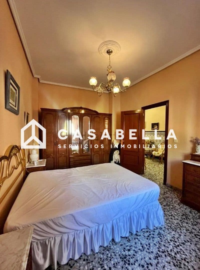 4 sypialnia Willa na sprzedaż w Miasto Walencja z garażem - 450 000 € (Ref: 9650188)