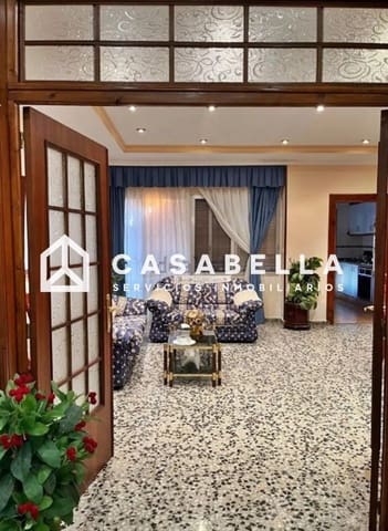 4 sypialnia Willa na sprzedaż w Miasto Walencja z garażem - 450 000 € (Ref: 9650188)