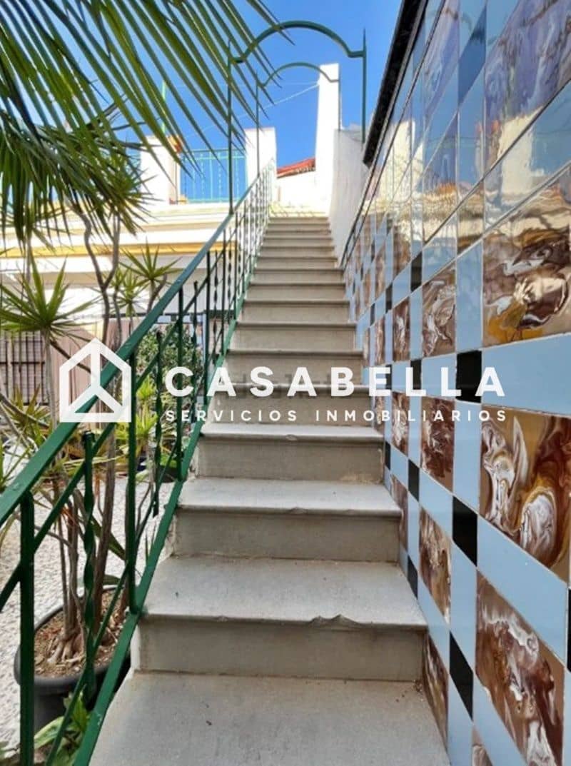 4 sypialnia Willa na sprzedaż w Miasto Walencja z garażem - 450 000 € (Ref: 9650188)