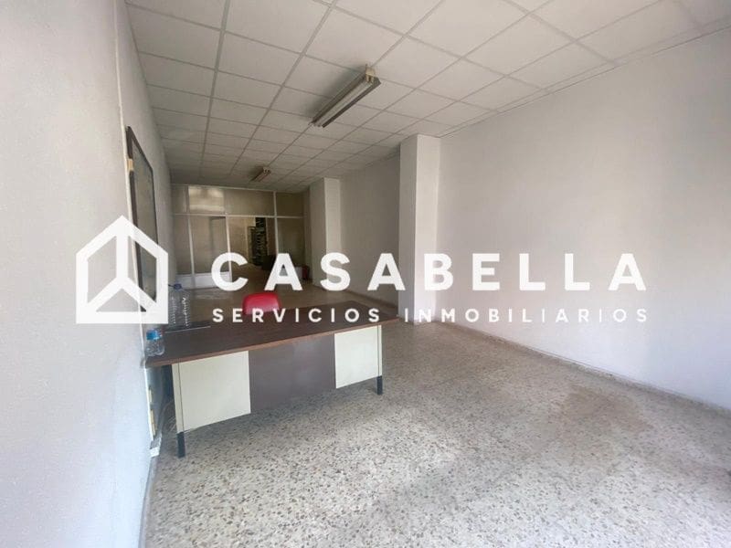 Commercial for sale in Valencia city - € 115,000 (Ref: 9650189)