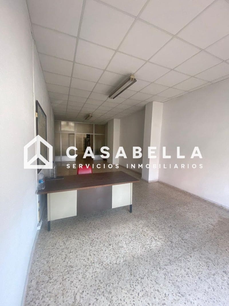 Commercial for sale in Valencia city - € 115,000 (Ref: 9650189)
