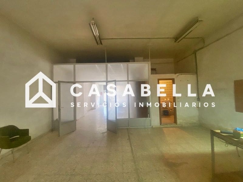Commercial for sale in Valencia city - € 115,000 (Ref: 9650189)