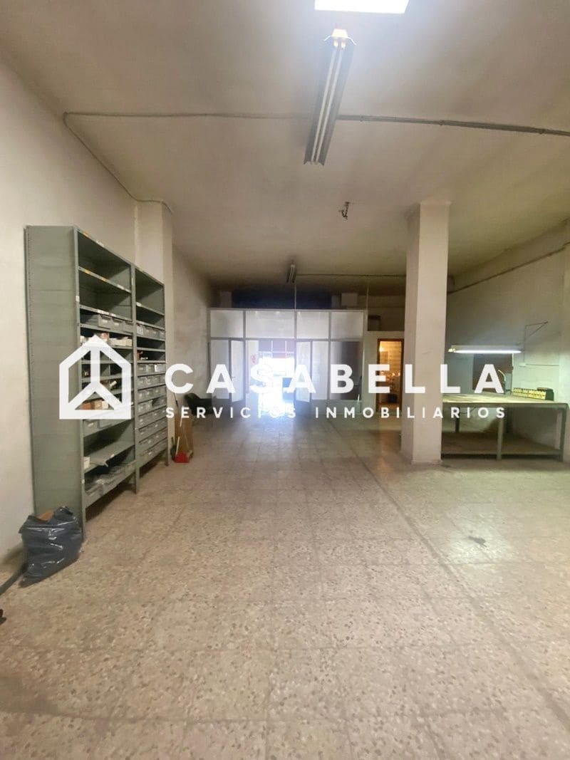 Commercial for sale in Valencia city - € 115,000 (Ref: 9650189)