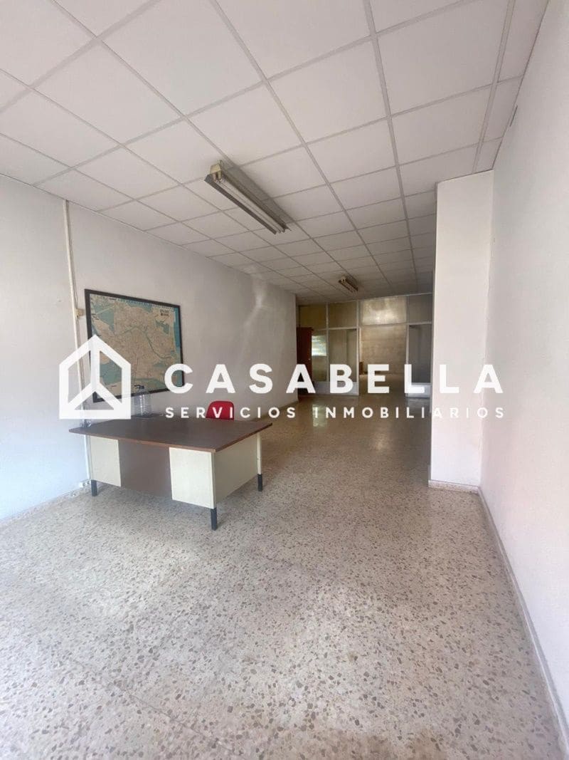 Commercial for sale in Valencia city - € 115,000 (Ref: 9650189)