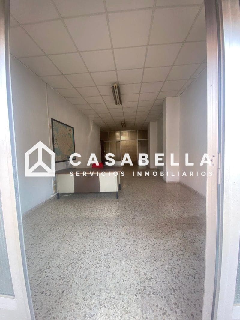Commercial for sale in Valencia city - € 115,000 (Ref: 9650189)