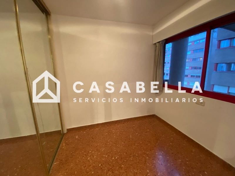 3 makuuhuone Asunto myytävänä paikassa Valencia kaupunki - 340 000 € (Ref: 9650191)