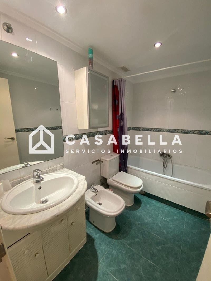 3 makuuhuone Asunto myytävänä paikassa Valencia kaupunki - 340 000 € (Ref: 9650191)