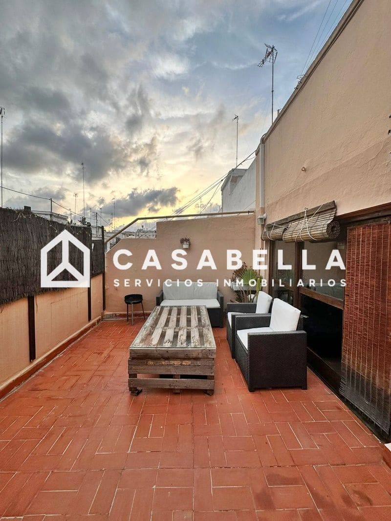 2 bedroom Penthouse for sale in Valencia city - € 269,000 (Ref: 9650192)
