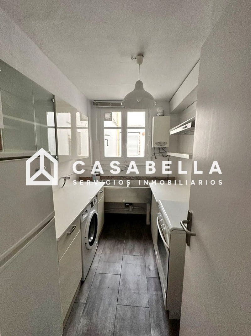 2 bedroom Penthouse for sale in Valencia city - € 269,000 (Ref: 9650192)