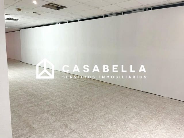 Kommersiell til leie i La Creu del Grau, Valencia by - € 1 100 (Ref: 9650193)