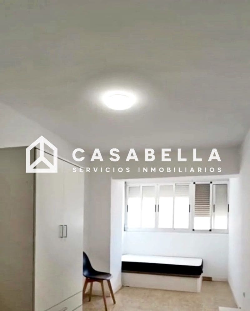 4 slaapkamer Flat te koop in Valencia stad - € 315.000 (Ref: 9650195)