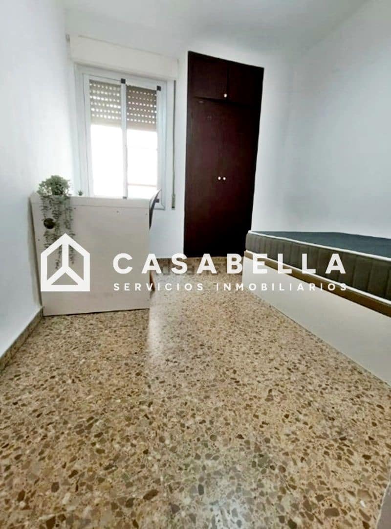 4 slaapkamer Flat te koop in Valencia stad - € 315.000 (Ref: 9650195)