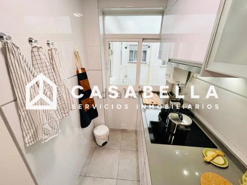 4 soveværelse Lejlighed til salg i Valencia by - € 395.000 (Ref: 9650197)