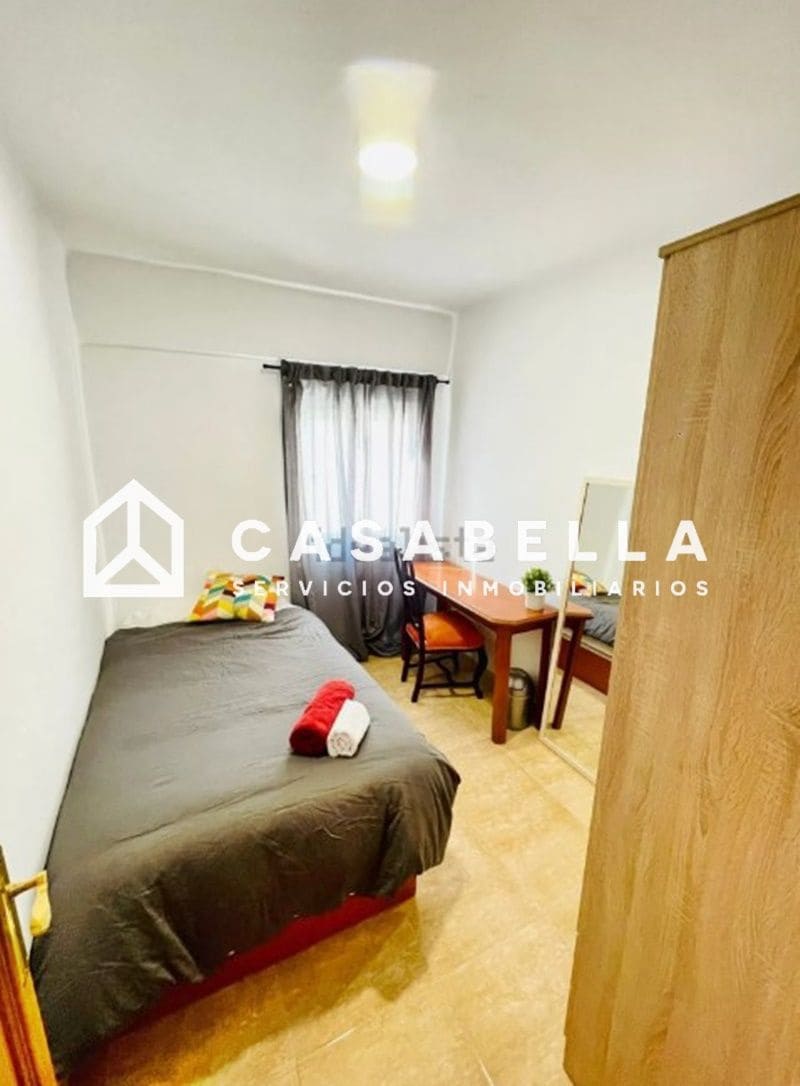 4 soveværelse Lejlighed til salg i Valencia by - € 395.000 (Ref: 9650197)