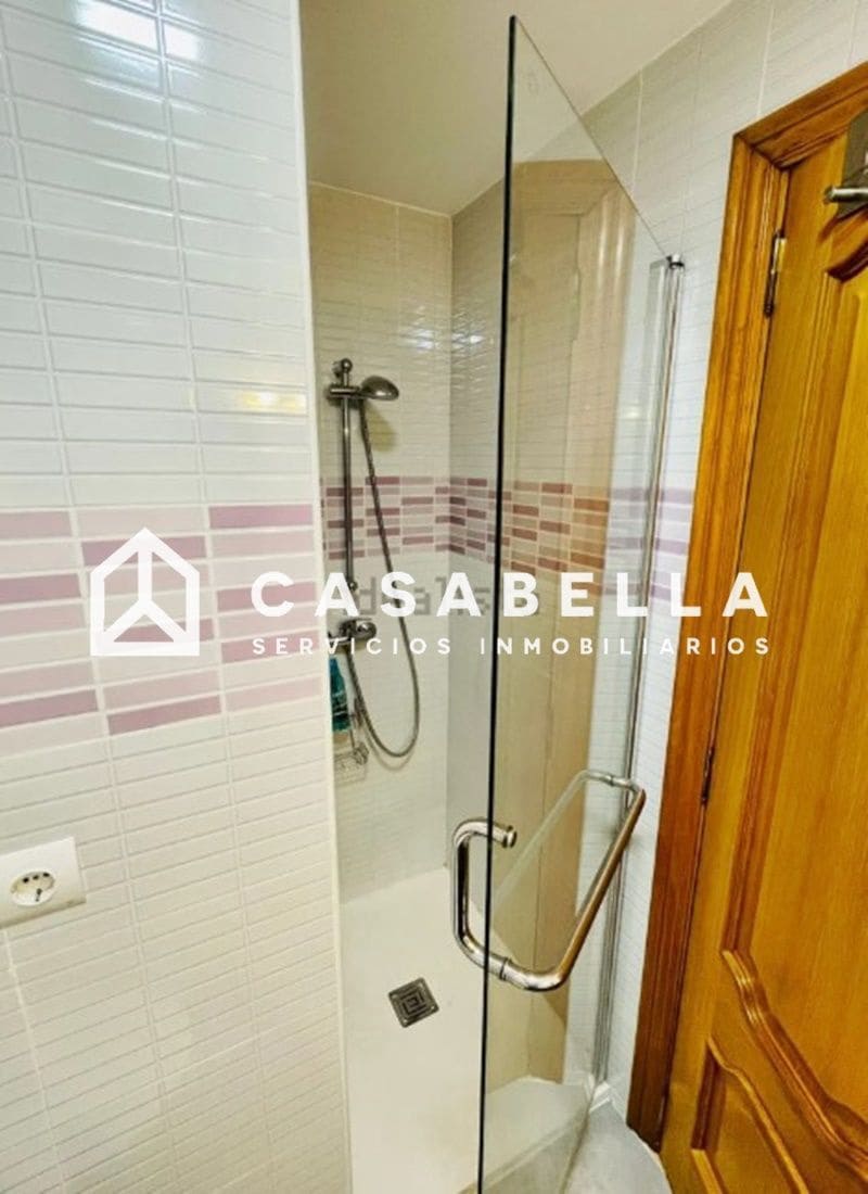 4 soveværelse Lejlighed til salg i Valencia by - € 395.000 (Ref: 9650197)