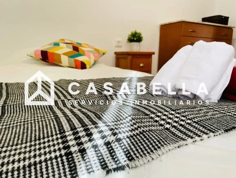 4 soveværelse Lejlighed til salg i Valencia by - € 395.000 (Ref: 9650197)