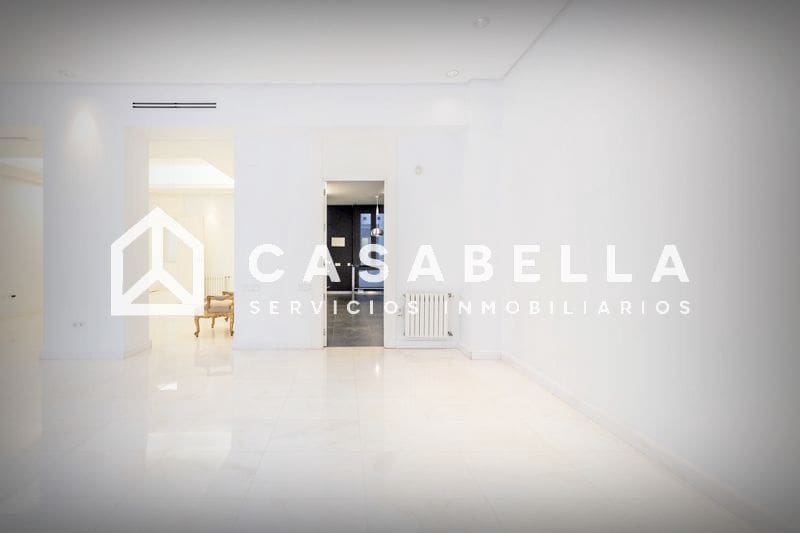 3 chambre Appartement à vendre à Valence ville - 1 300 000 € (Ref: 9650200)