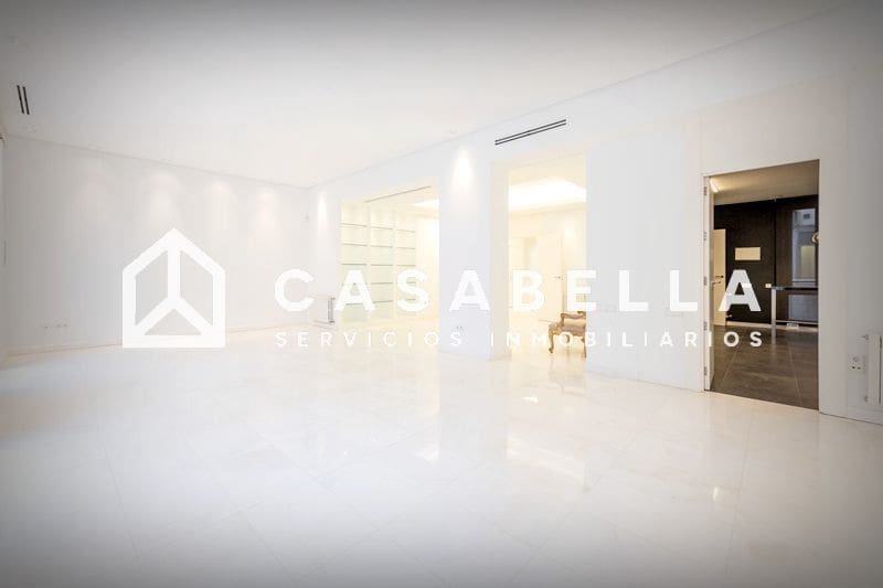 3 chambre Appartement à vendre à Valence ville - 1 300 000 € (Ref: 9650200)