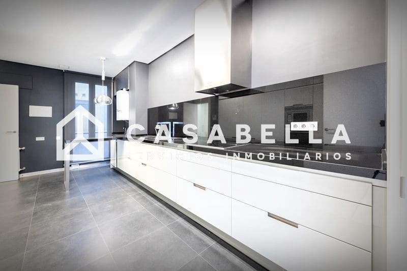 3 chambre Appartement à vendre à Valence ville - 1 300 000 € (Ref: 9650200)