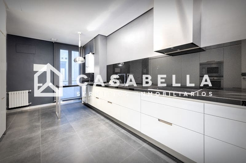3 chambre Appartement à vendre à Valence ville - 1 300 000 € (Ref: 9650200)