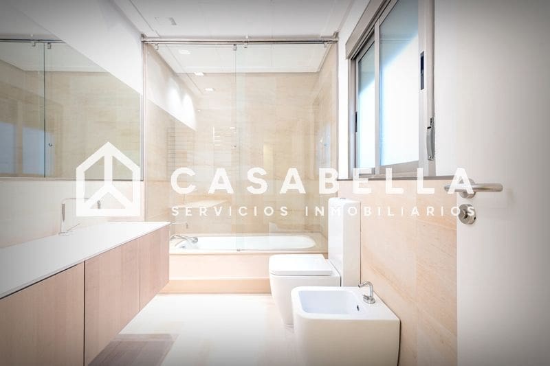 3 chambre Appartement à vendre à Valence ville - 1 300 000 € (Ref: 9650200)