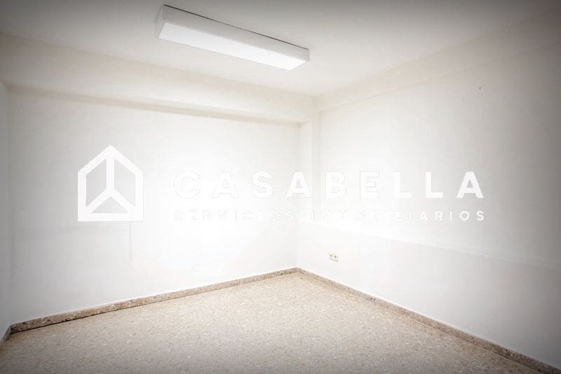 Komercyjne na sprzedaż w Miasto Walencja z garażem - 550 000 € (Ref: 9650201)