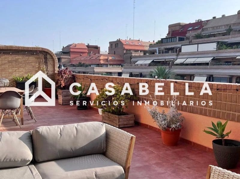 3 sovrum Takvåning till salu i Valencia stad med garage - 750 000 € (Ref: 9650203)