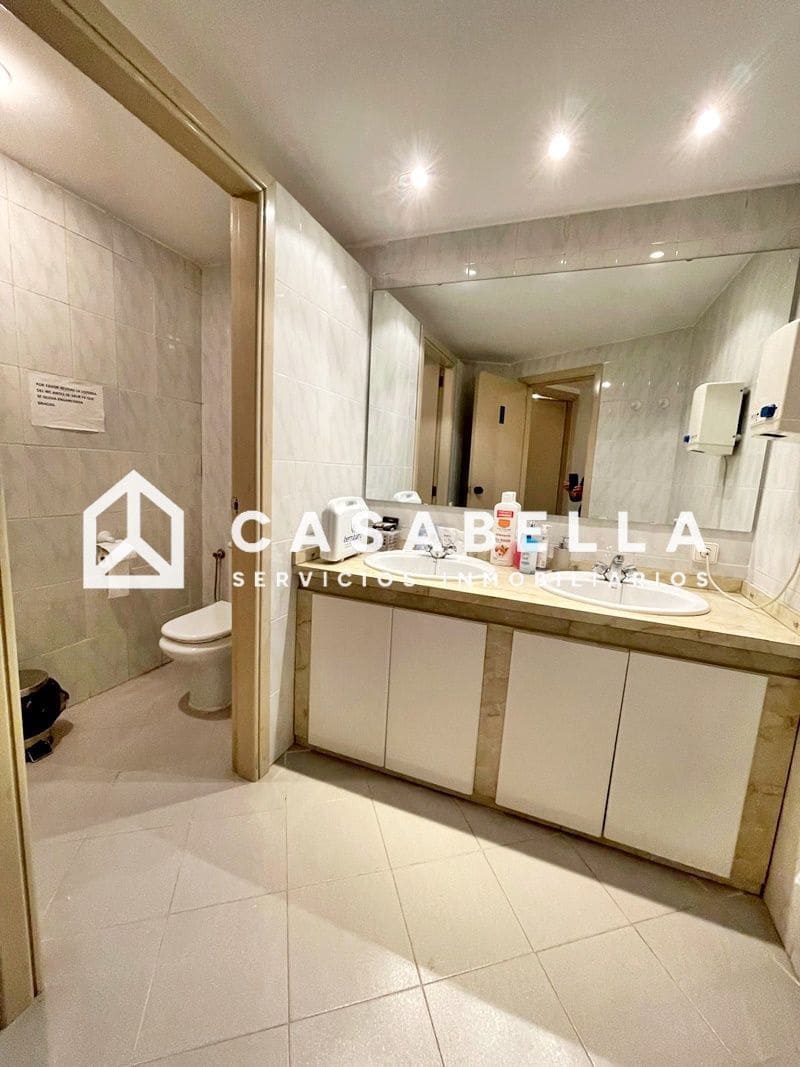 5 soverom Kontor til leie i Valencia by - € 2 700 (Ref: 9650205)