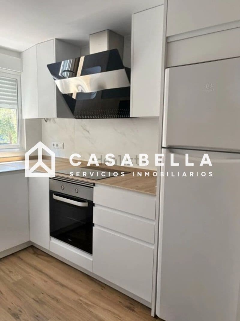 2 makuuhuone Asunto vuokrattavana paikassa Valencia kaupunki - 1 400 € (Ref: 9650206)