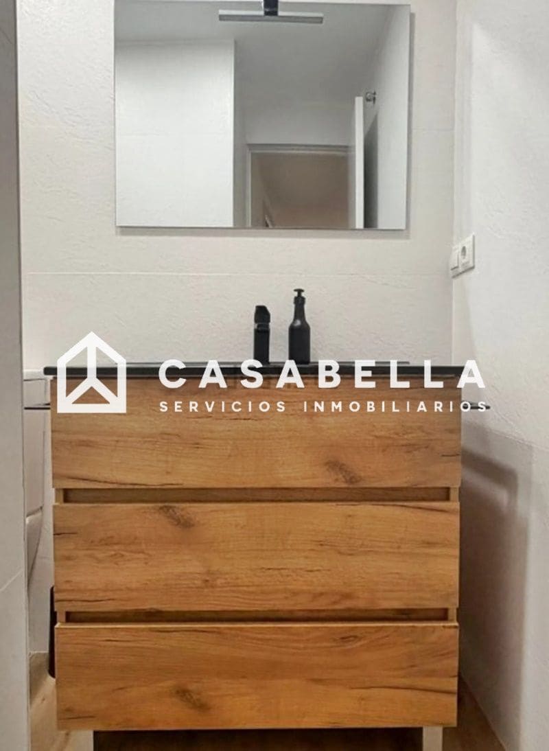 2 makuuhuone Asunto vuokrattavana paikassa Valencia kaupunki - 1 400 € (Ref: 9650206)